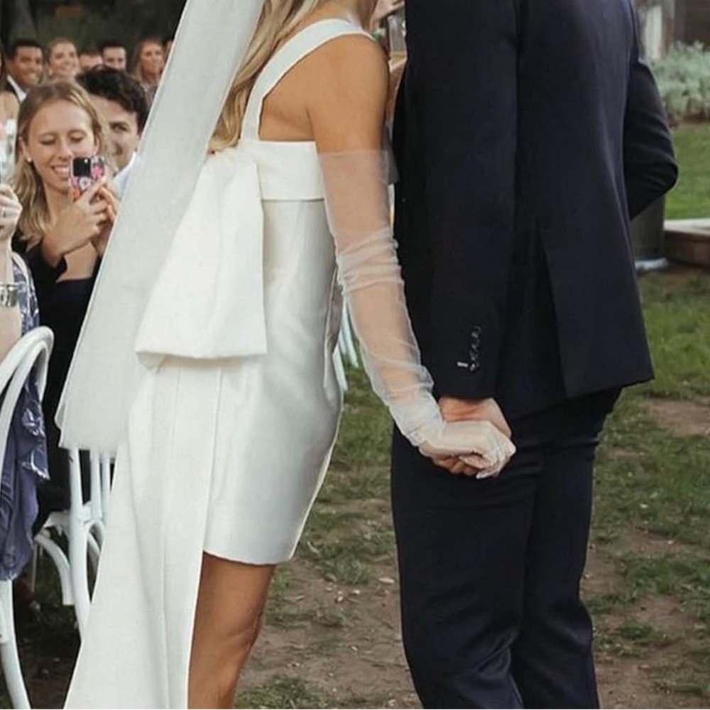 White Mesh Gloves | Bridal Gloves